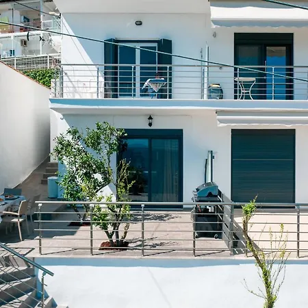 Anemos Seaside * نيوس مارماراس